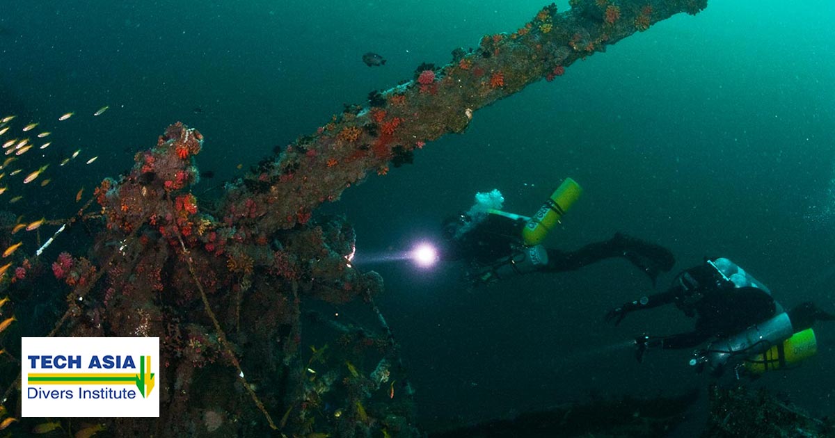 Diving Hms Hermes Tech Asia Puerto Galera Philippines