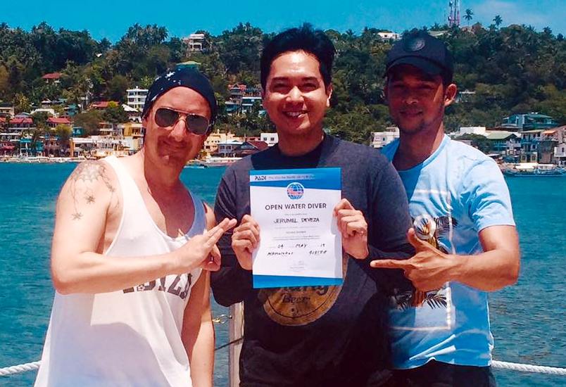 PADI Open Water Diver courses in Puerto Galera Philippines