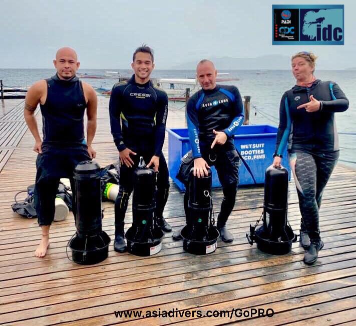 DPV diving in Puerto Galera at Asia Divers