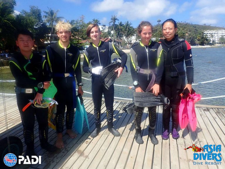 Shanghai-American-School-students-asia-divers-768x576