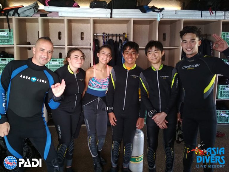 Shanghai-American-School-students-asia-divers-philippines-768x576
