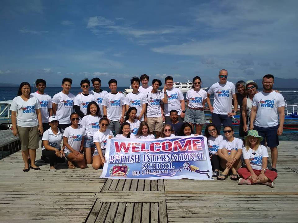 british-international-school-vietnam-scuba-students-asia-divers-puerto-galera-philippines