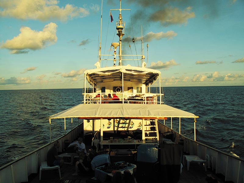 Liveaboard Diving - Asia Divers at El Galleon Resort Puerto Galera Philippines - File 11