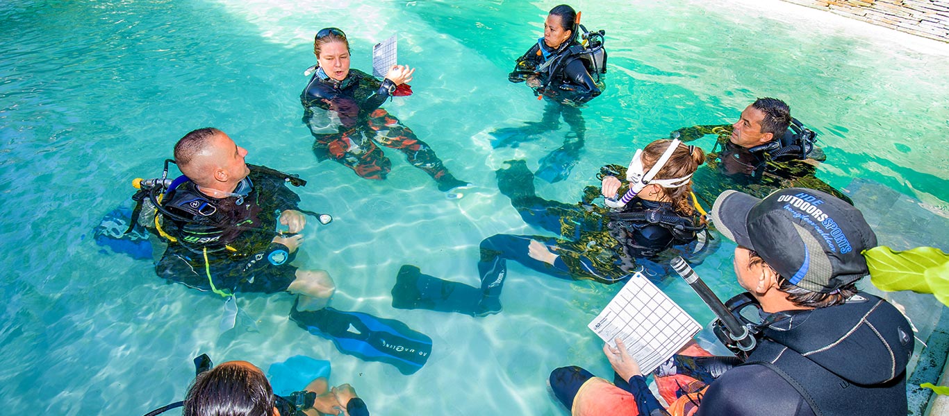 eIDC college for PADI Professional Training in Puerto Galera | Asia Divers