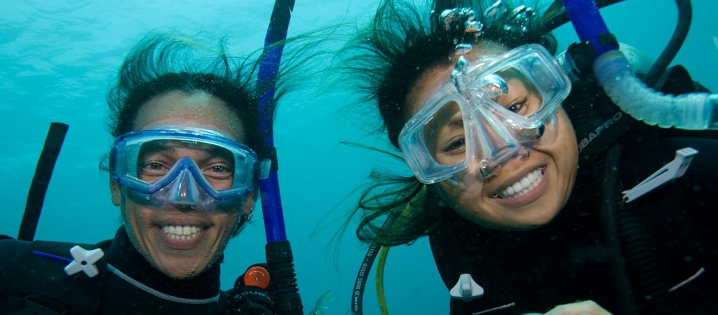 padi scuba diver review course asia divers puerto galera