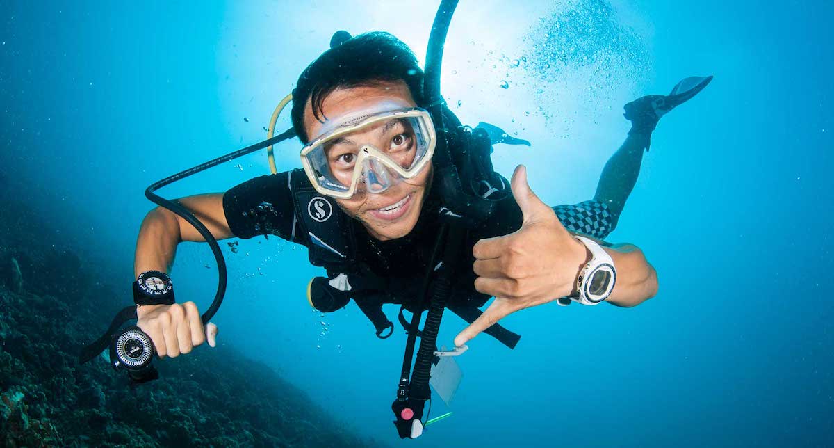 Scuba Diving in Puerto Galera and Advanced Diving Skills