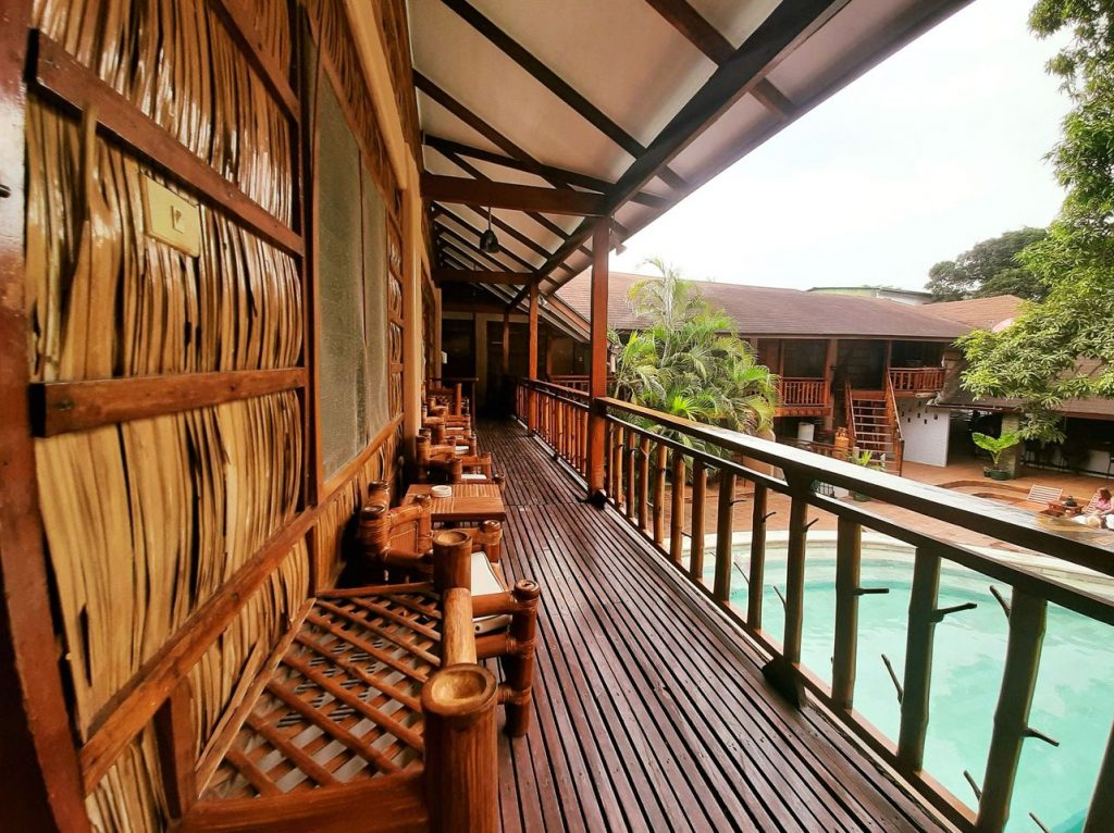 El Galleon Poolside Room Balcony